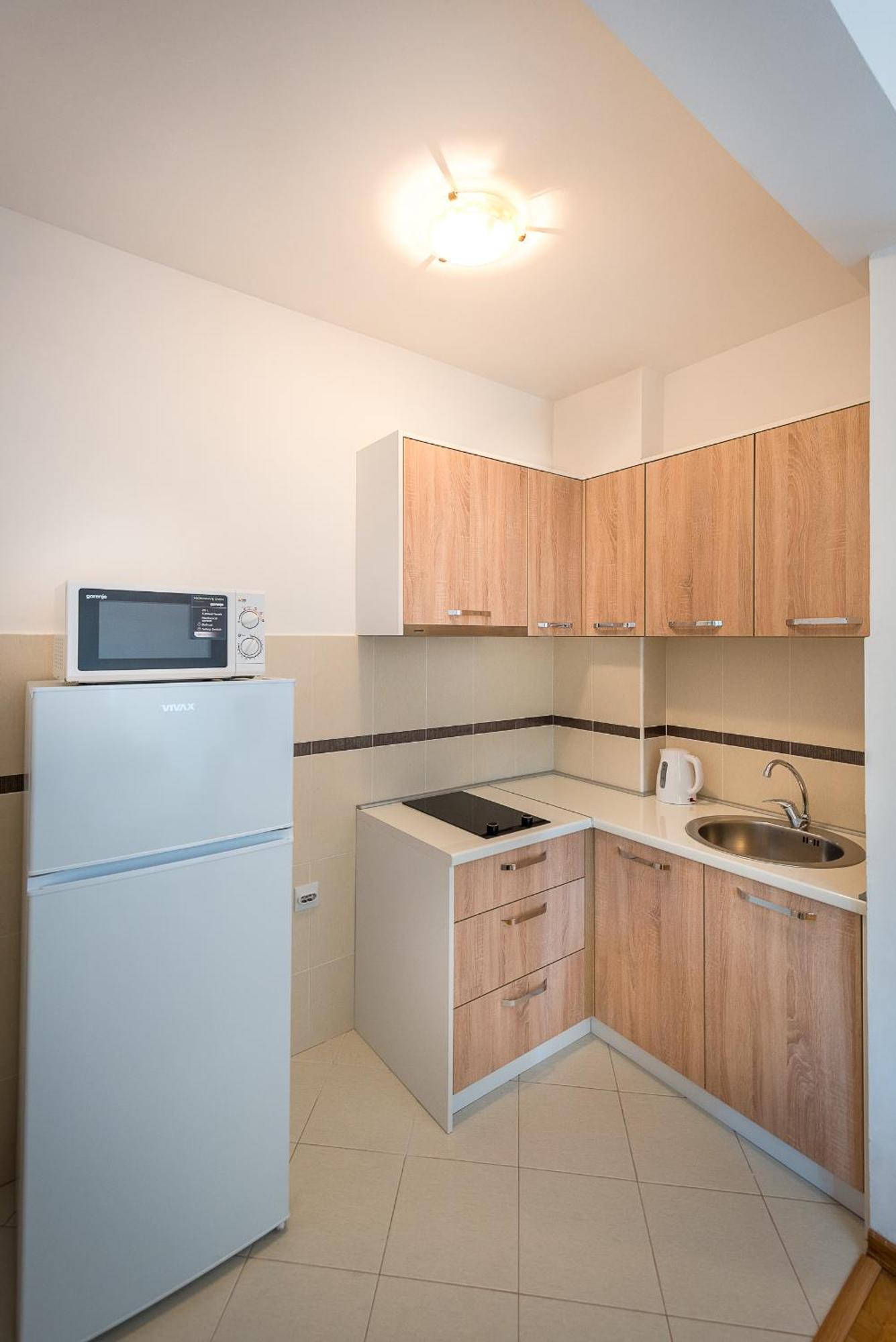 Apartments Montreal Budva Luaran gambar
