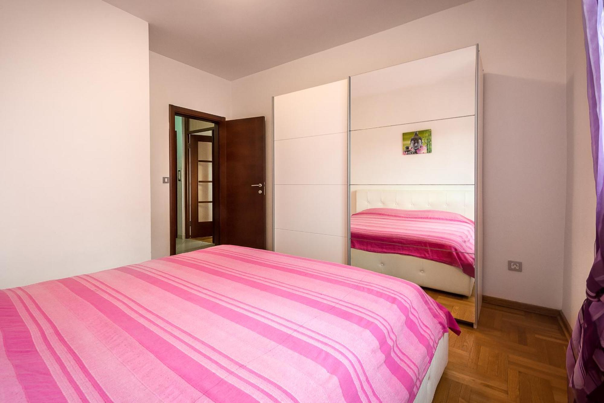 Apartments Montreal Budva Luaran gambar