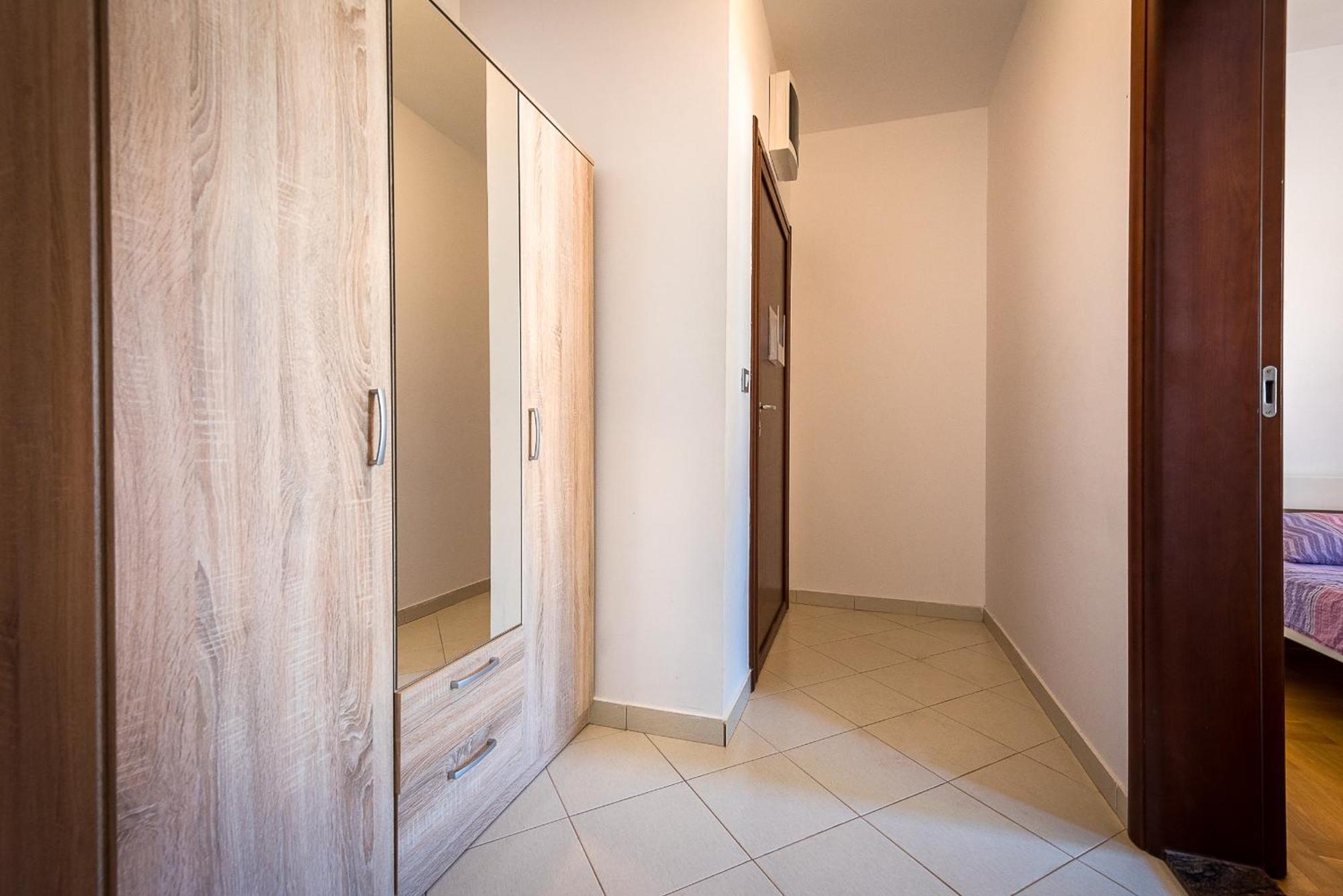 Apartments Montreal Budva Luaran gambar