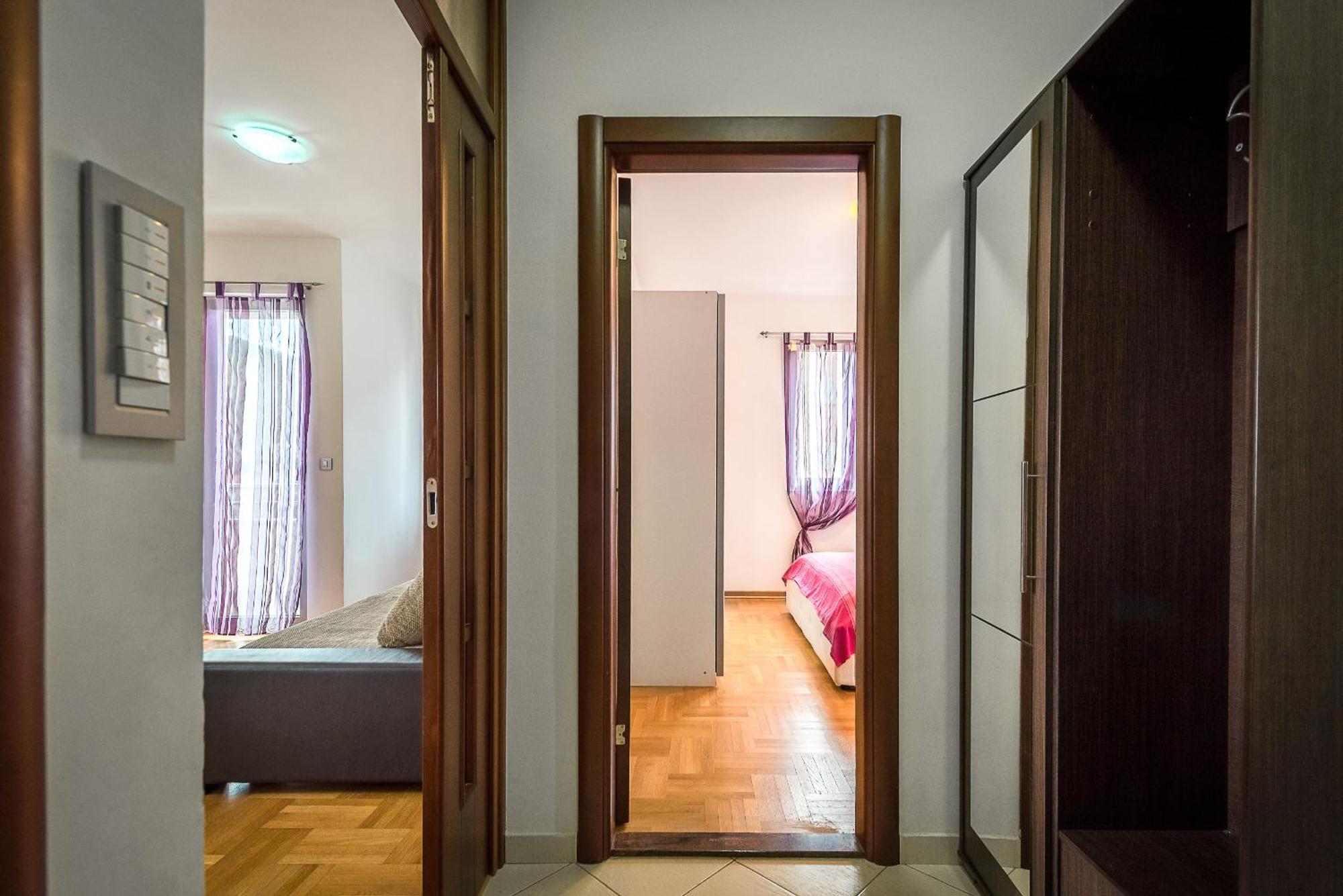 Apartments Montreal Budva Luaran gambar